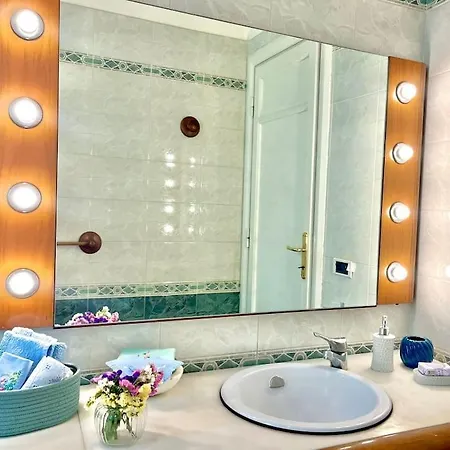 Elegant House In Apartamento Roma